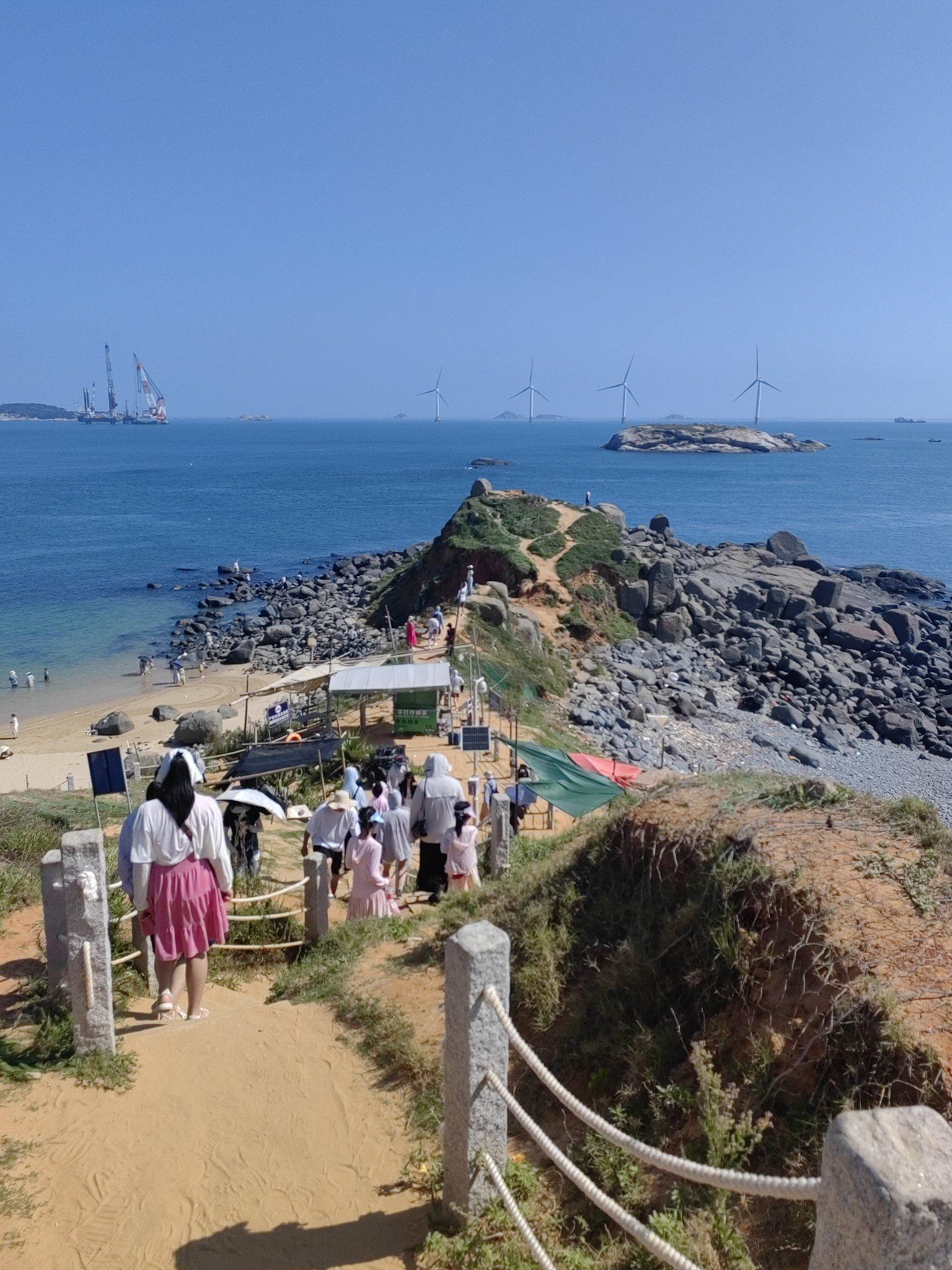 洋山港路亚点(洋山港属于上海哪个港口)