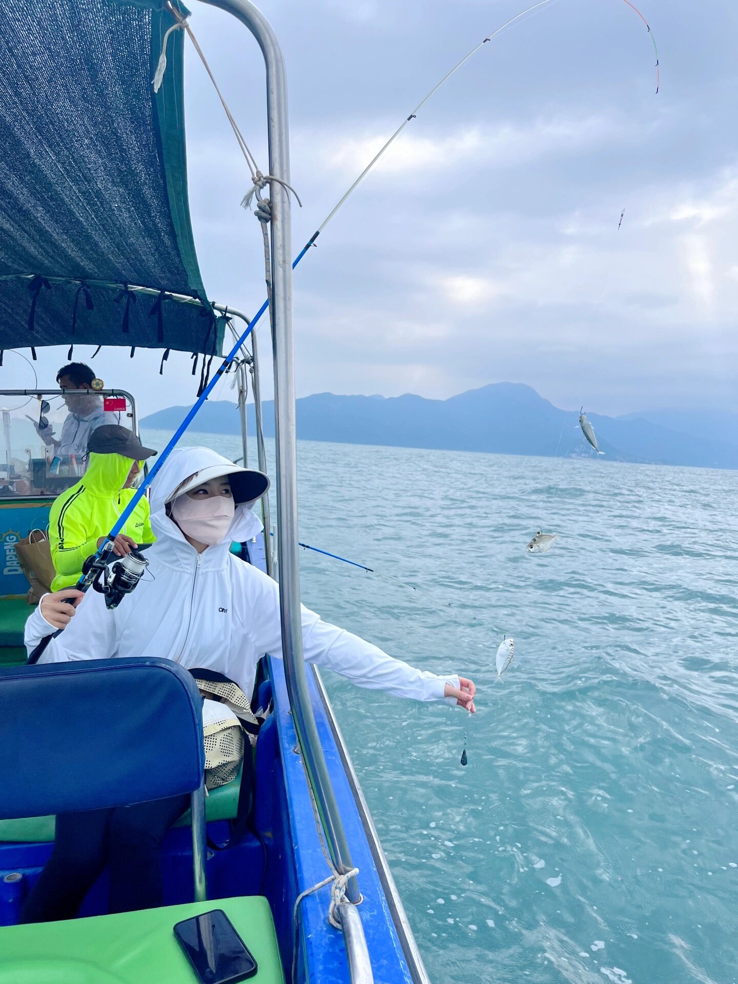 深圳较尾场海钓(深圳较场尾赶海什么时候退潮)