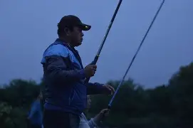 夜钓刷锅技巧(夜钓刷锅技巧图解)