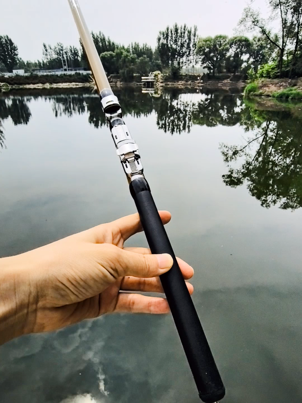 海钓钓鱼杆有什么(海钓杆子什么牌子好) 海钓钓鱼杆有什么(海钓杆子什么牌子好)