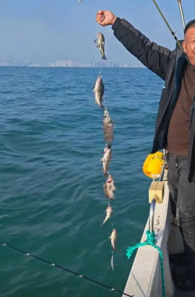 深海钓黑头(十大深海巨怪) 深海钓黑头(十大深海巨怪)