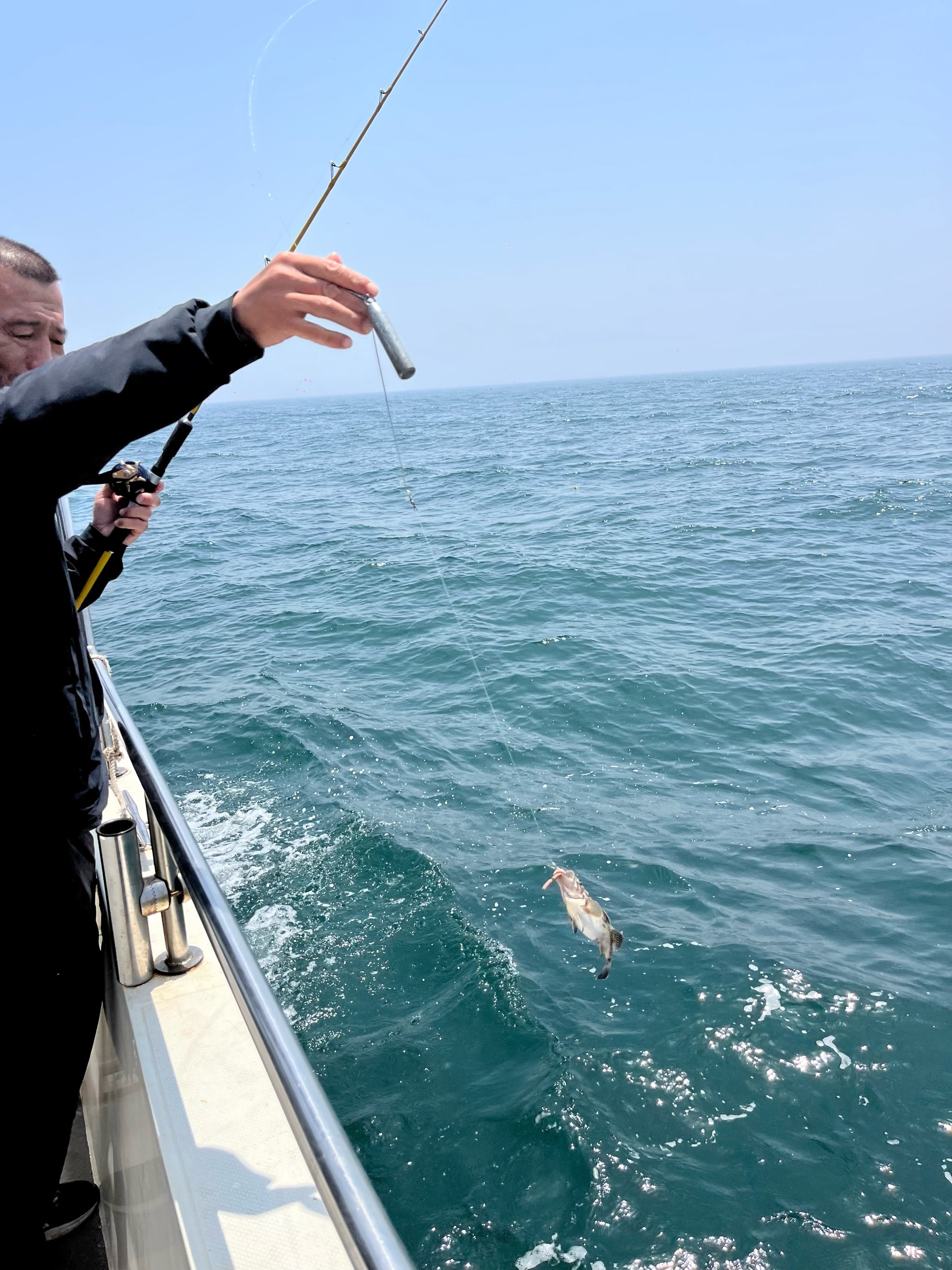 日照哪里能海钓(日照哪里能海钓鱼)
