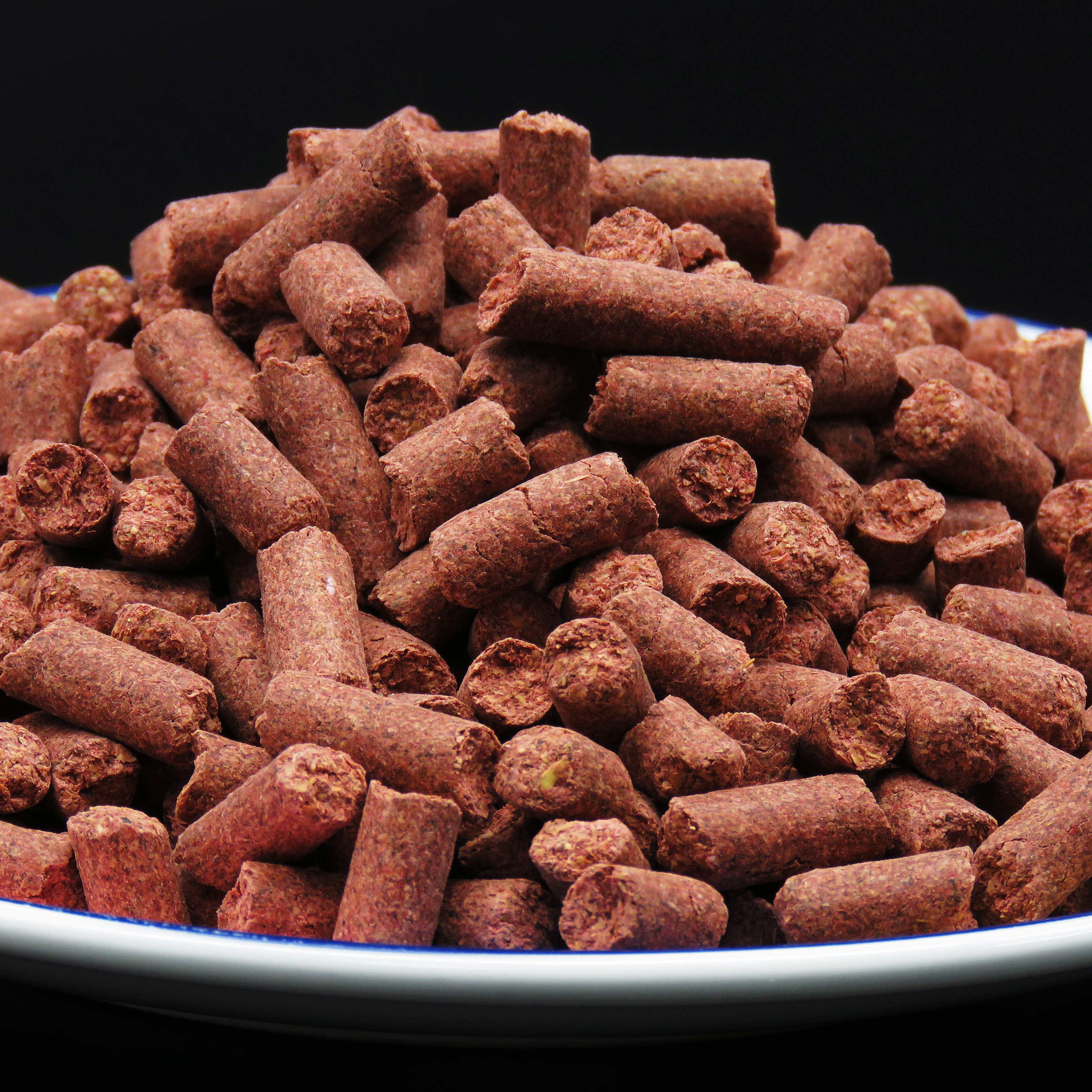 冬季纯香饵料(冬天香饵好钓鱼不) 冬季纯香饵料(冬天香饵好钓鱼不)