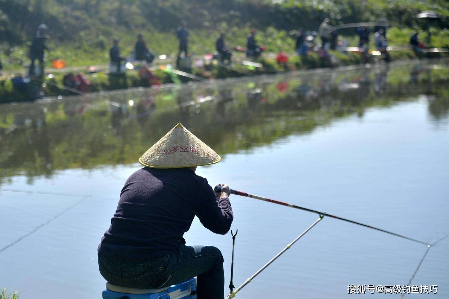 手竿钓鱼的技巧视频高清(手竿钓鱼的技巧视频高清版) 手竿钓鱼的技巧视频高清(手竿钓鱼的技巧视频高清版)