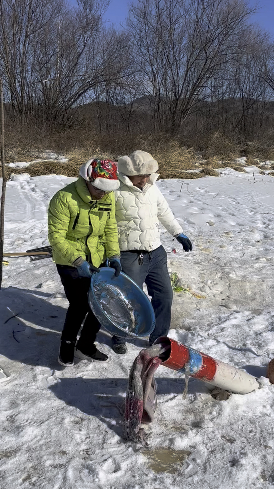 冬天抓鱼技巧视频教学(冬天抓鱼技巧视频教学下载) 冬天抓鱼技巧视频教学(冬天抓鱼技巧视频教学下载)