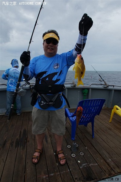 洛克尼亚海钓视频(洛克斯人物介绍) 洛克尼亚海钓视频(洛克斯人物介绍)