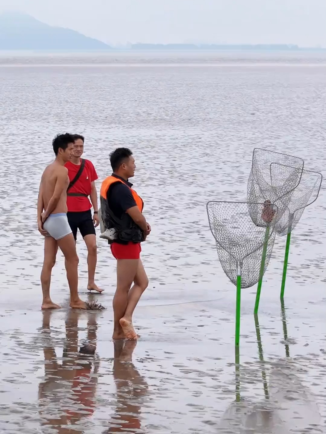 海钓大潮中潮小潮(大潮小潮哪个好钓鱼) 海钓大潮中潮小潮(大潮小潮哪个好钓鱼)