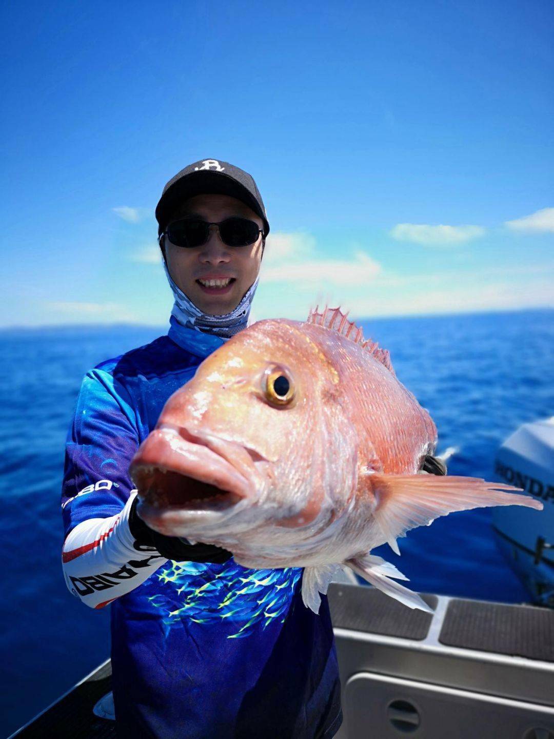 海钓大鱼的视频高清(海钓大鱼视频大全高清)