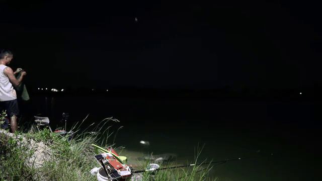 野沙坑钓鱼技巧(沙坑钓鲫鱼技巧) 野沙坑钓鱼技巧(沙坑钓鲫鱼技巧)