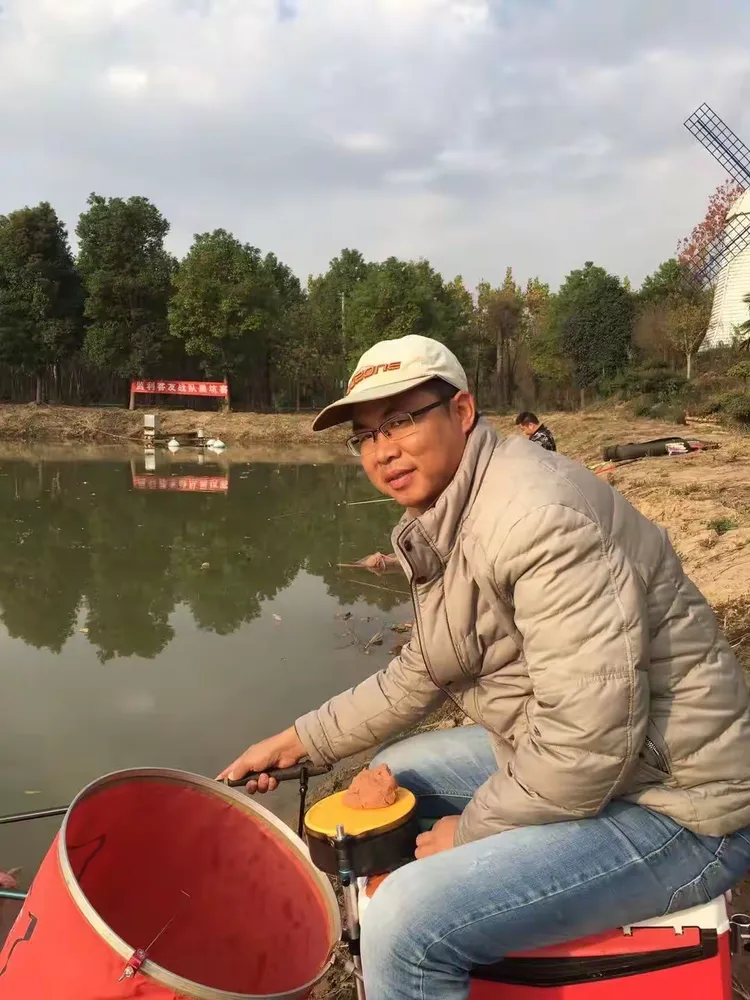 轻舟渔具官网(轻舟kvm) 轻舟渔具官网(轻舟kvm)