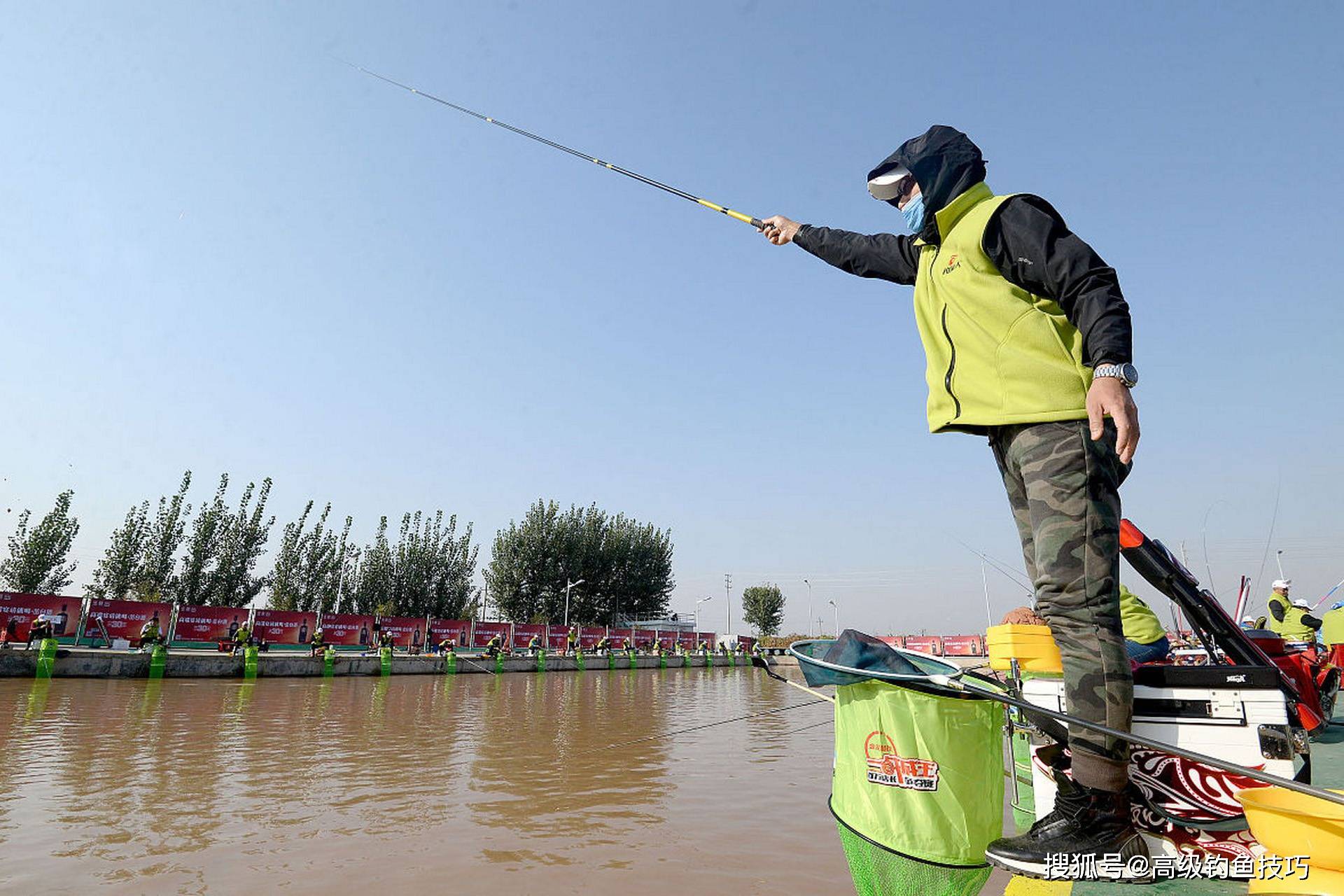 夏天大河钓鲤鱼技巧(夏季野河钓鱼) 夏天大河钓鲤鱼技巧(夏季野河钓鱼)