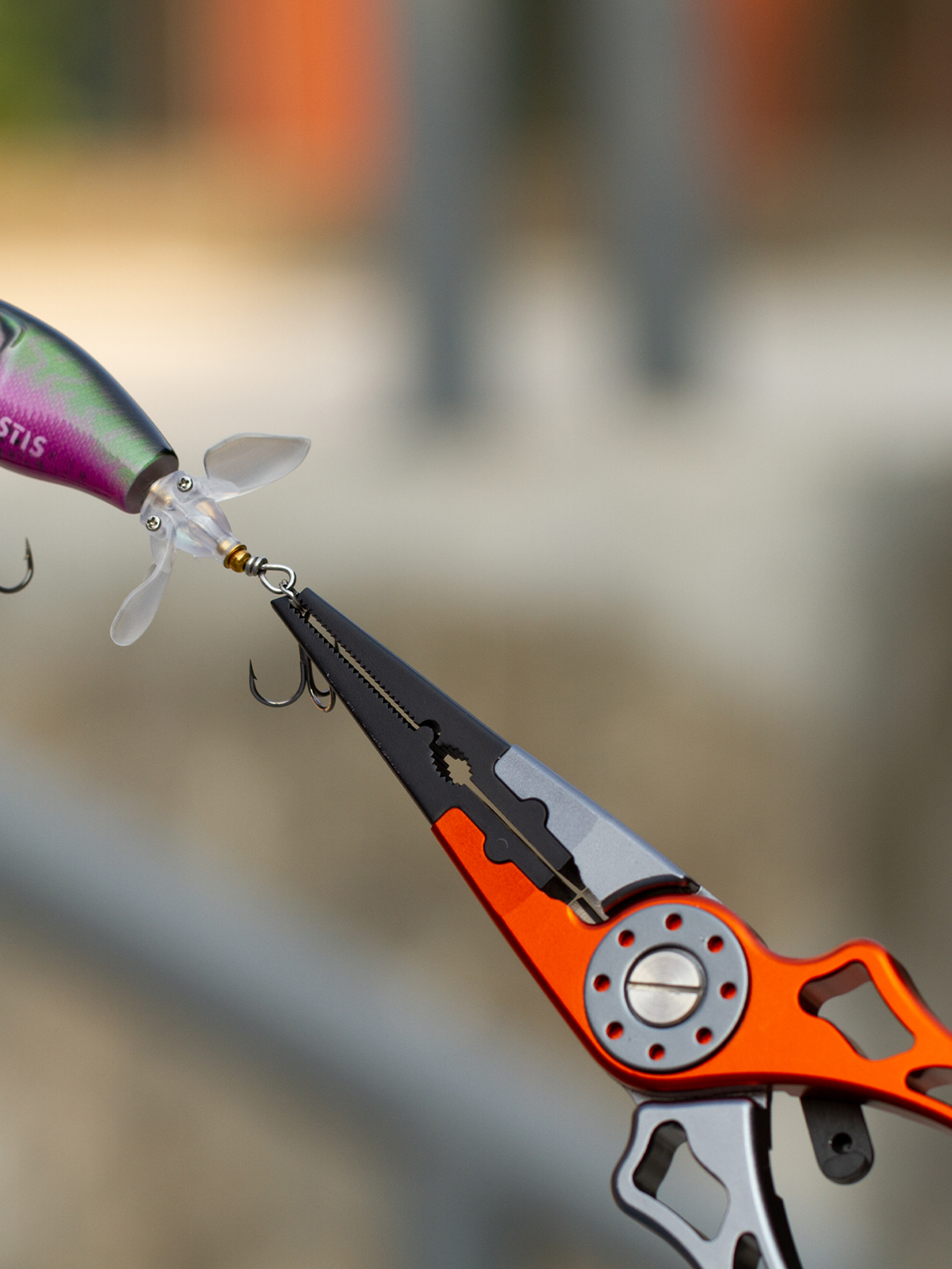 会自动的路亚(路亚竿自动找底浮漂) 会自动的路亚(路亚竿自动找底浮漂)